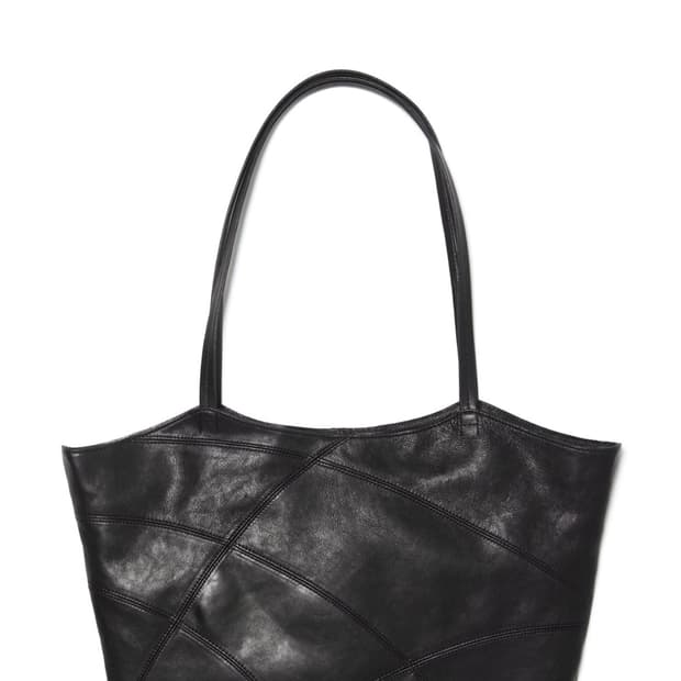 해칭룸 Web Tote Lamb Skin Black