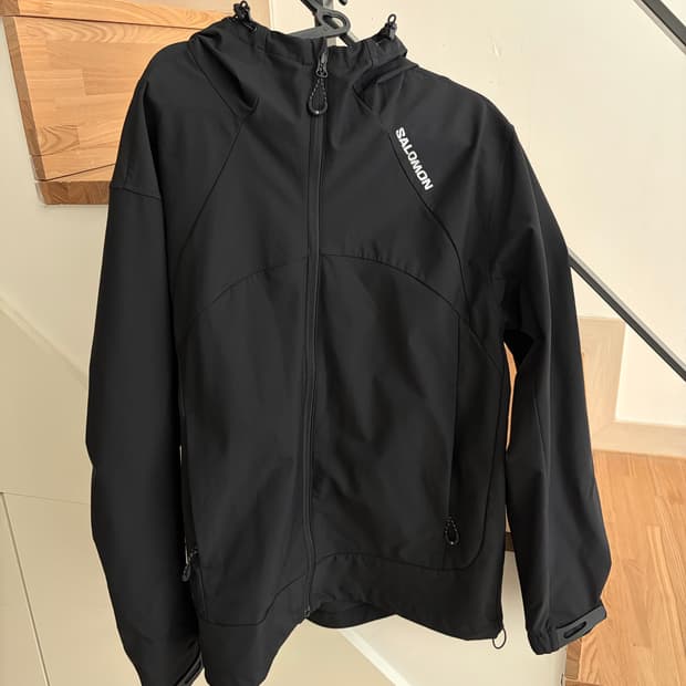 살로몬 소프트쉘 바람막이 L