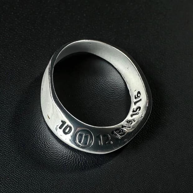 메종 마르지엘라 트위스트 넘버링