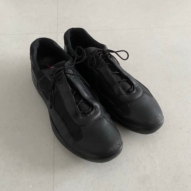 [275] 프라다 아메리카 컵 매트 블랙