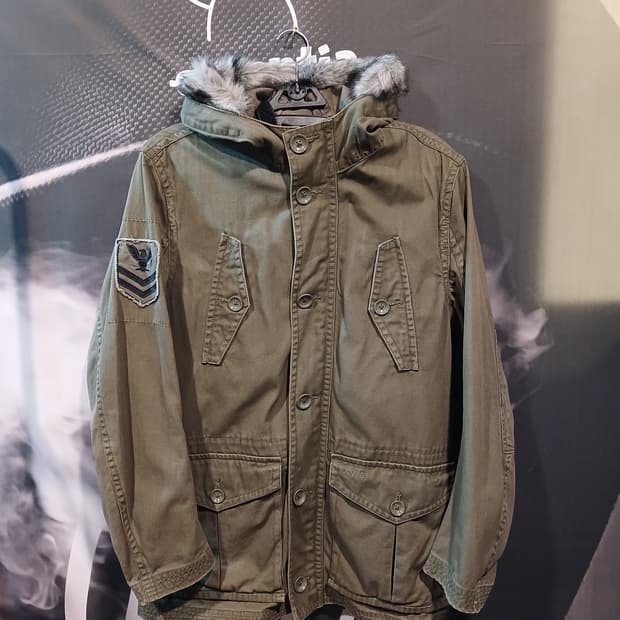 리바이스 야상 후드 점퍼