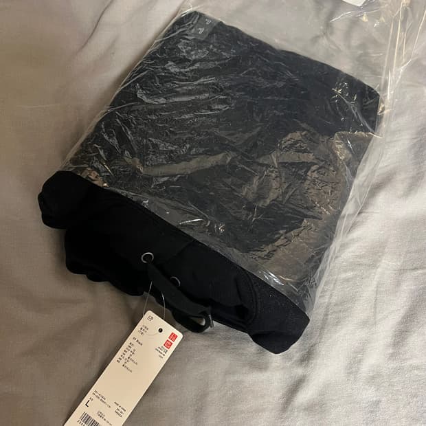 유니클로 후드티 검정 L 새제품