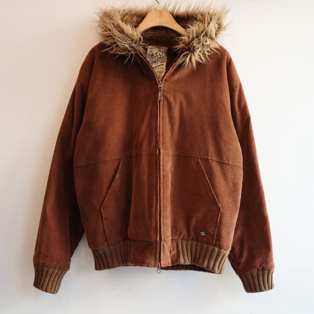 Billabong 빌라봉 코듀로이 퍼 후드 점퍼 