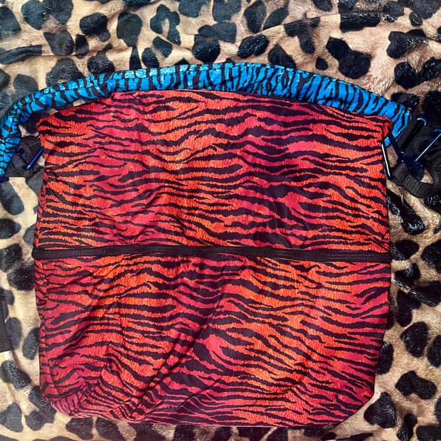 [남녀공용]겐조 h&m 콜라보 숄더백 겸용 크로스백