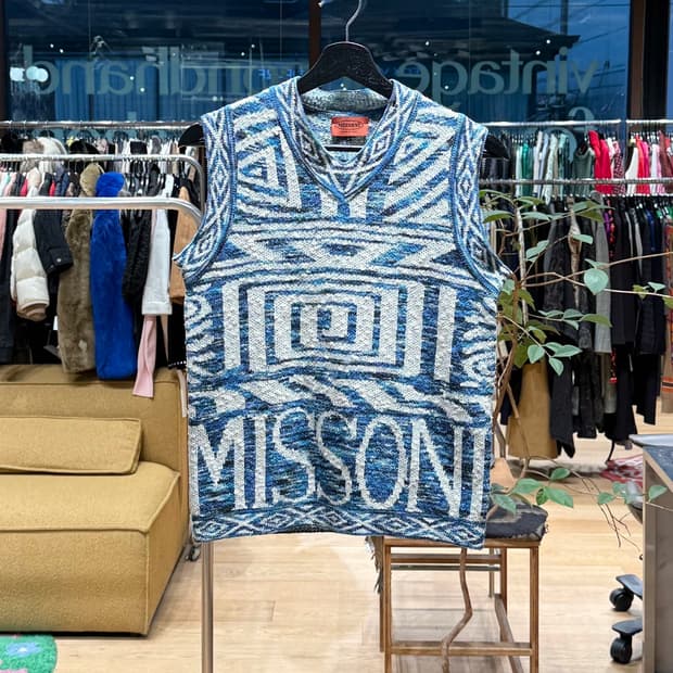 미쏘니 블루 에스닉 패턴 니트 베스트