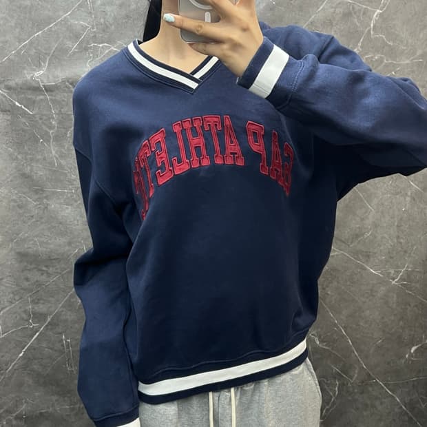 Gap 브이넥 스웻셔츠 s409