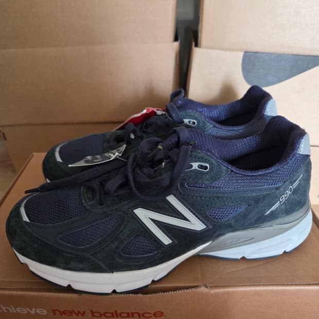 뉴발란스 990 USA U990NV4 245사이즈 새상품