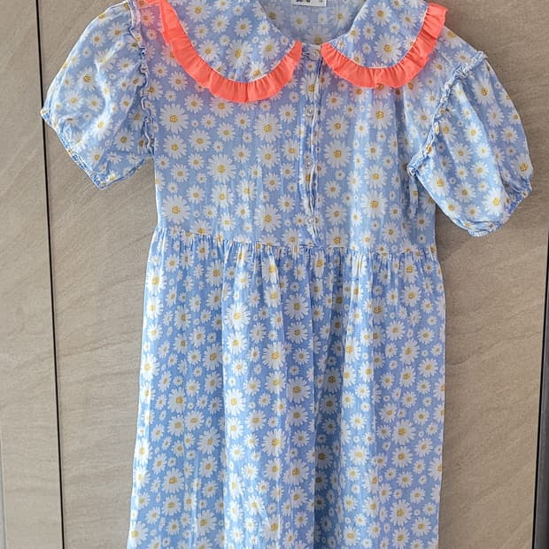 🌈키즈140사이즈🌈sfit하늘색 꽃무늬 원피스(여름용)