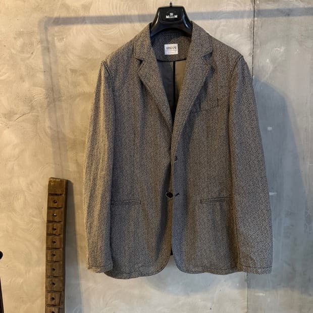 아르마니 꼴레지오니 헤링본 블레이저 105