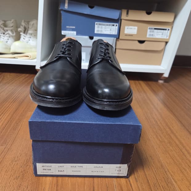 잘란 스리와야 더비슈즈 블랙