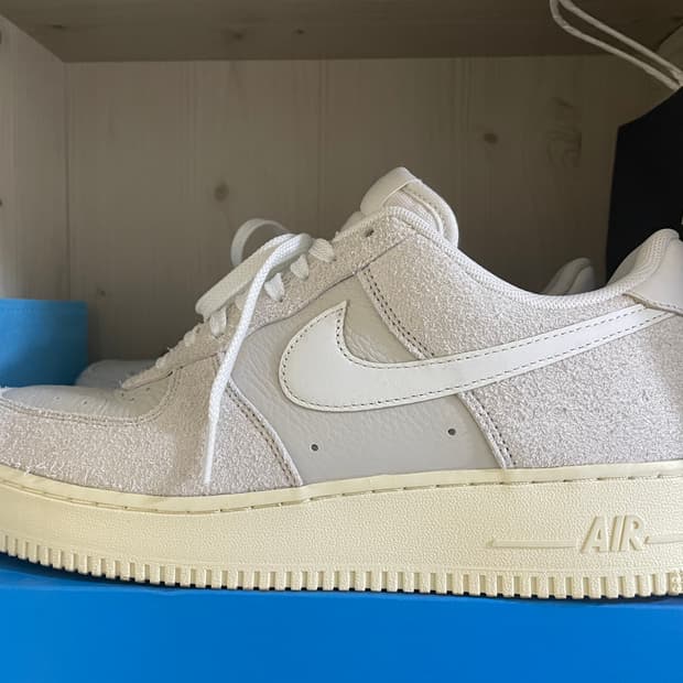 [290] 나이키 에어 포스1 팬텀 화이트 라이트 본