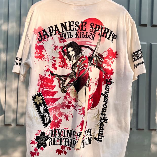 재패니즈 오리엔탈 Divine Retribution 발도무스메 반팔