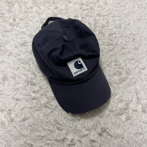 Carhartt navy ball cap