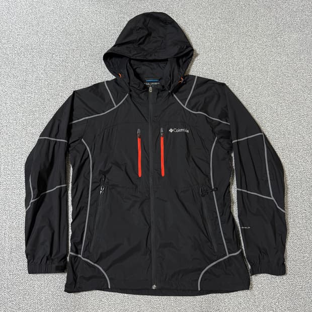 컬럼비아 봄여름용 초경량 바람막이 XL