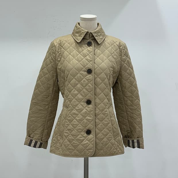 버버리 퀼팅 자켓