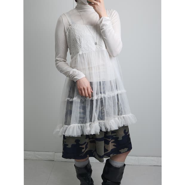 캉캉 샤 롱 슬리브리스