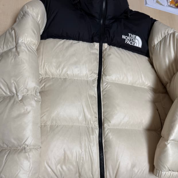 노스페이스 눕시 1996 크림