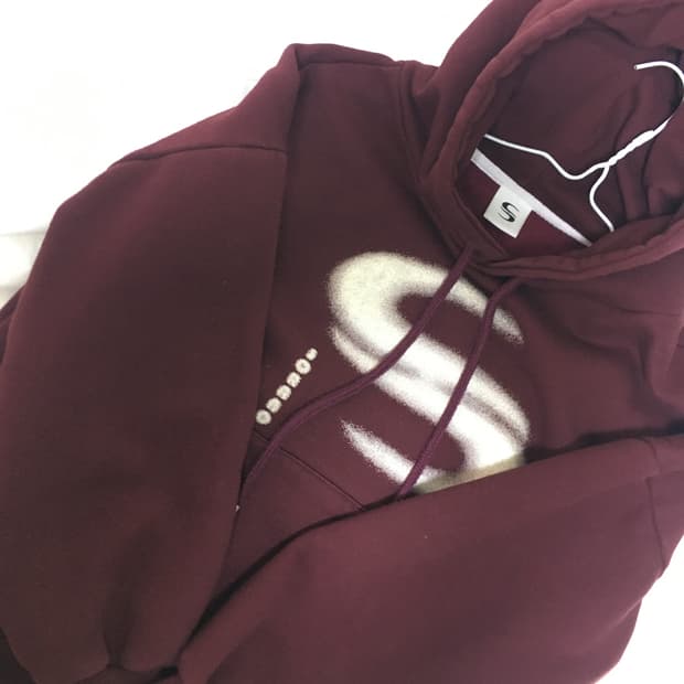 m/소라노 버건디 로고 후드티 거의 새상품 판매