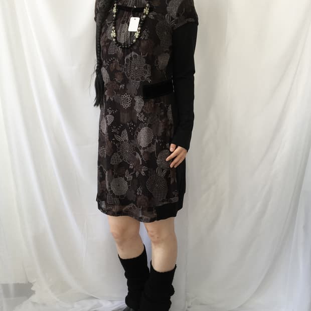 Pattern layered point onepiece