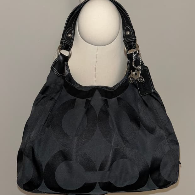 Coach black Shoulder Bag