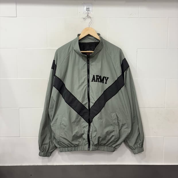 DA FELLI U.S ARMY 밀리터리 바람막이