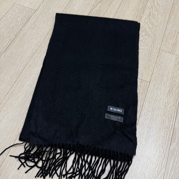 인사일런스 캐시미어 100 머플러