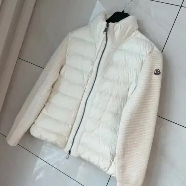 몽클레어 여성 니트패딩 xs