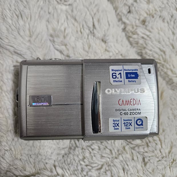 올림푸스 CAMEDIA C-60 레트로디카 빈티지 카메라