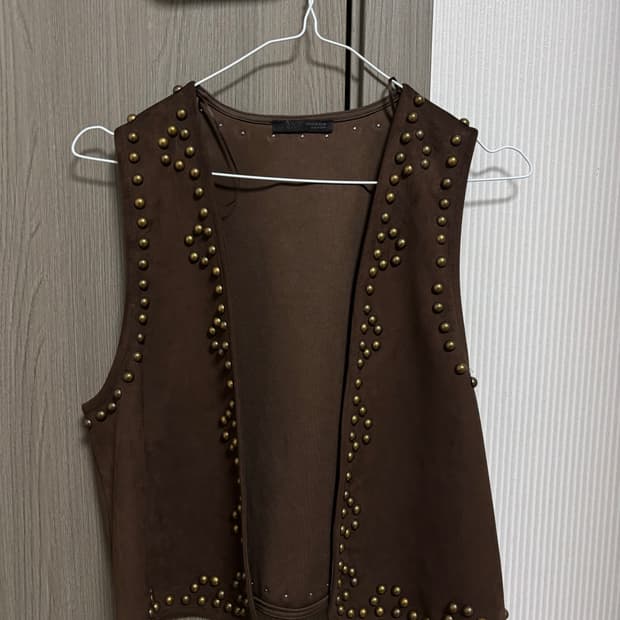 자라 스웨이드 베스트