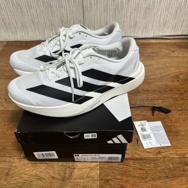 [275] 아디다스 아디제로 EVO SL 흰검 러닝화