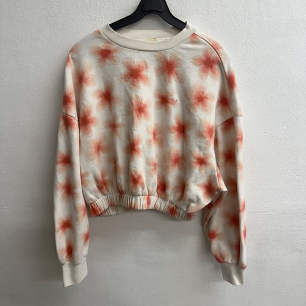 리바이스 여성 플라워 패턴 크롭 맨투맨 (M)