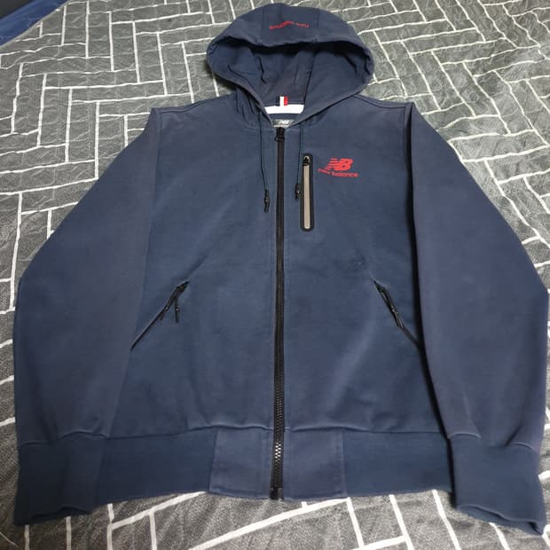 뉴발란스 윈드 스크린 후드 바람막이 자켓 (L)