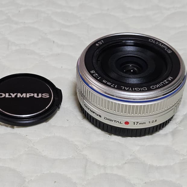 올림푸스 17mm 단렌즈