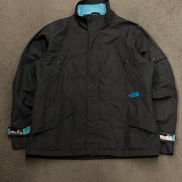노스페이스 화이트라벨 아론 바람막이 처분 