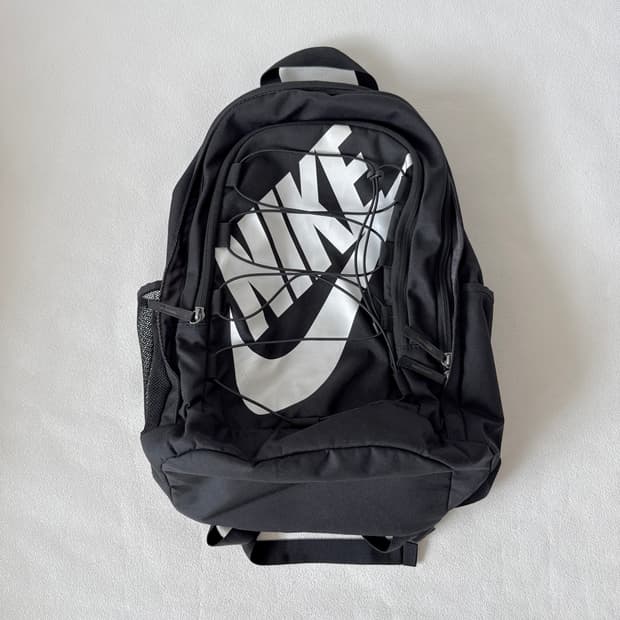 나이키(NIKE) 스우시 백팩