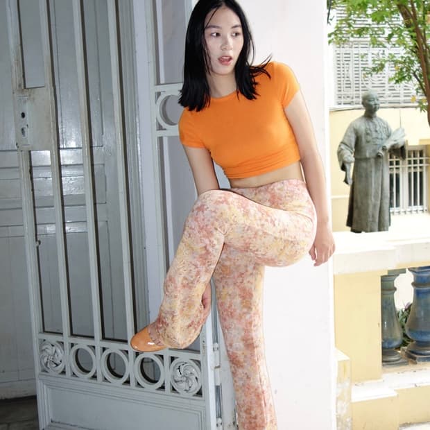 TEAK ORANGE PANSY LEGGINGS PANTS 