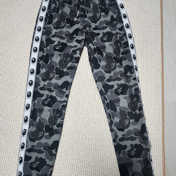 베이프 ABC 카모 블랙 팬츠