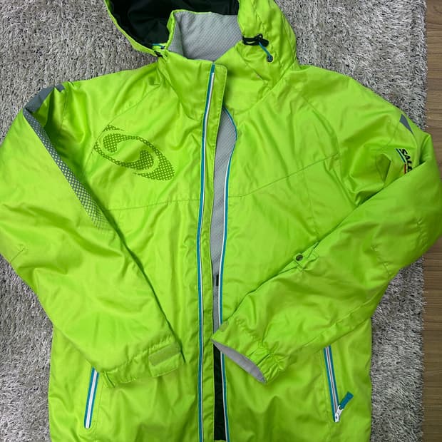 일본판 SALOMON 자켓 사이즈 105-110