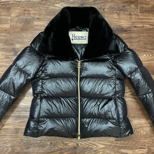 에르노 HERNO 퍼 카라 패딩 블랙 42