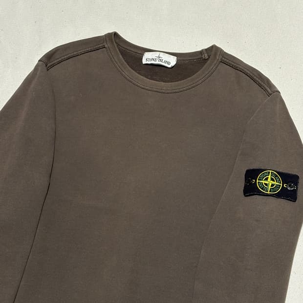 M 스톤아일랜드 와팬패치 브라운 맨투맨