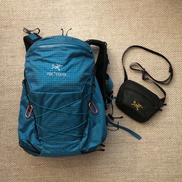 ARCTERYX 아크테릭스 백팩 등산 가방 에어리어스 15L