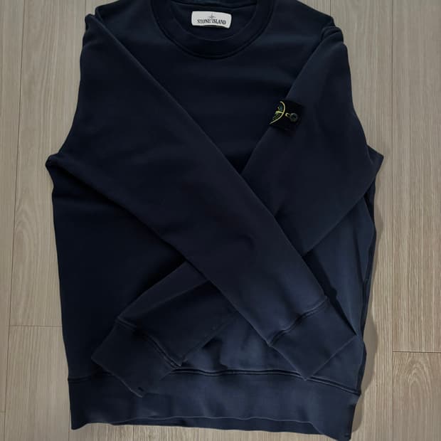 스톤아일랜드 맨투맨