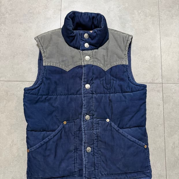 00s 트루릴리전  빈티지  패딩베스트 자켓  95size  