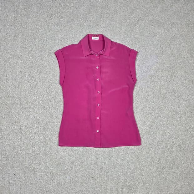 [생로랑] 실크 캡 슬리브 민소매 블라우스 | S00061