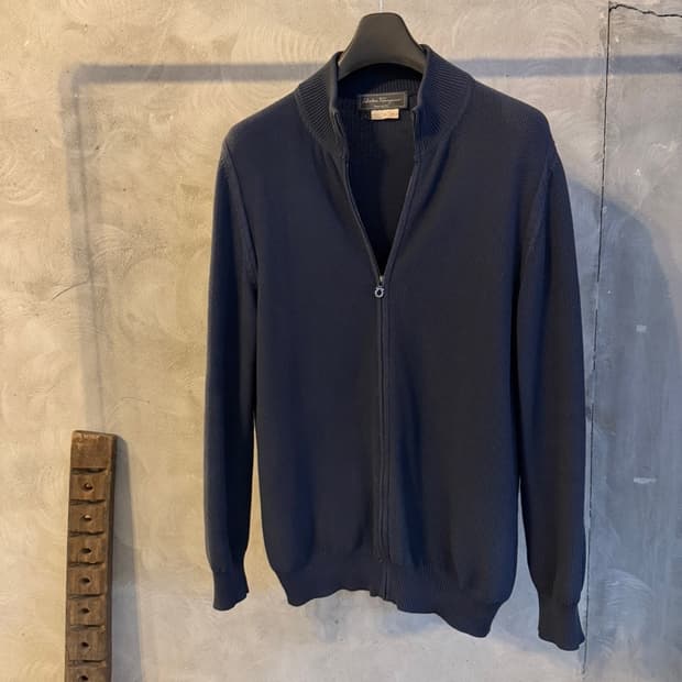 살바토레 페레가모 니트짚업 가디건 남성105