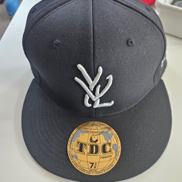 오피움 yvl 피티드캡 블랙 7 3/8