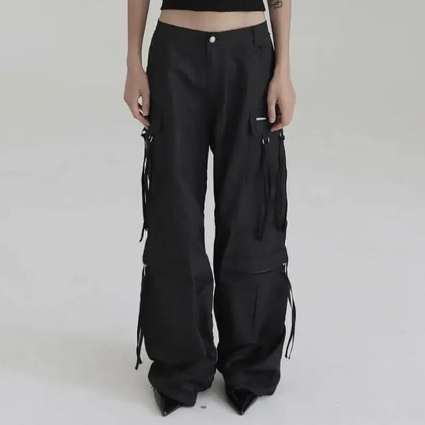 배드블러드 멀티 스트랩 카고 팬츠 블랙 파라슈트