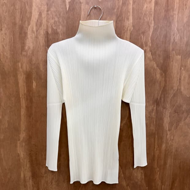 Pleats please 플리츠 플리즈 하이넥탑