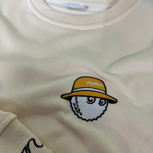 우먼S-M 말본 아이보리 손목로고 맨투맨