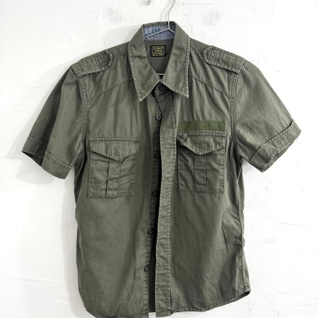 Edwin military pocket shirt